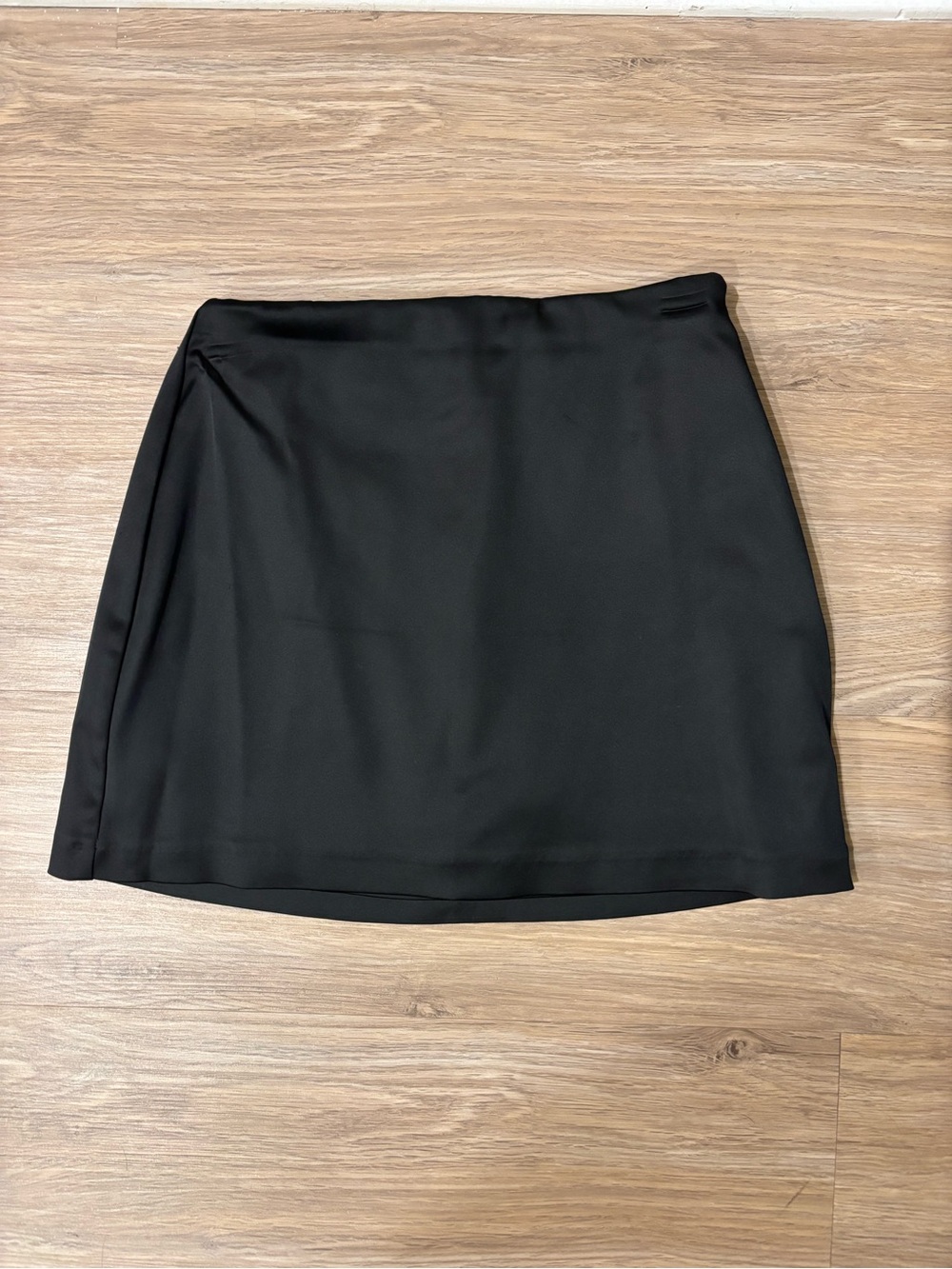 Abercrombie Black Satin Mini Skort